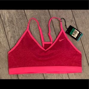 💓NWT Nike Light Support Training Bra
